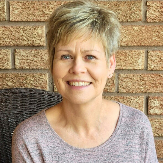 Kim McLeister is the Staff Representative and Co-chair for the Client and Family Advisory Committee, a position she has held since 2022.